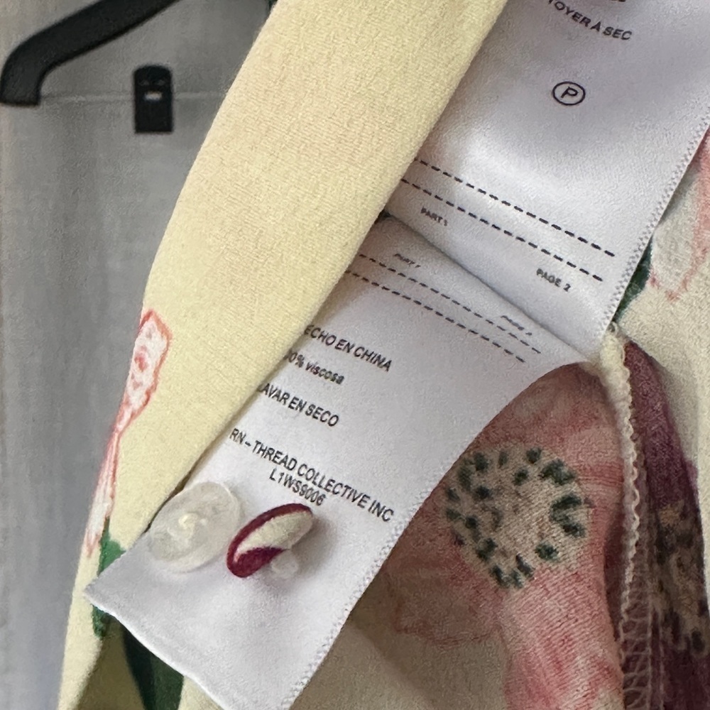 Laundry By Shelli Segal Floral Cropped Top NWT vanilla custard wrap - Picture 6 of 7